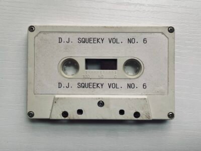 DJ Squeeky - Volume #6 (1993)